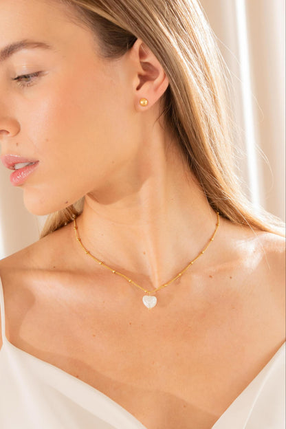 ENSEMBLE DE COLLIER COEUR PERLE + BOUCLES