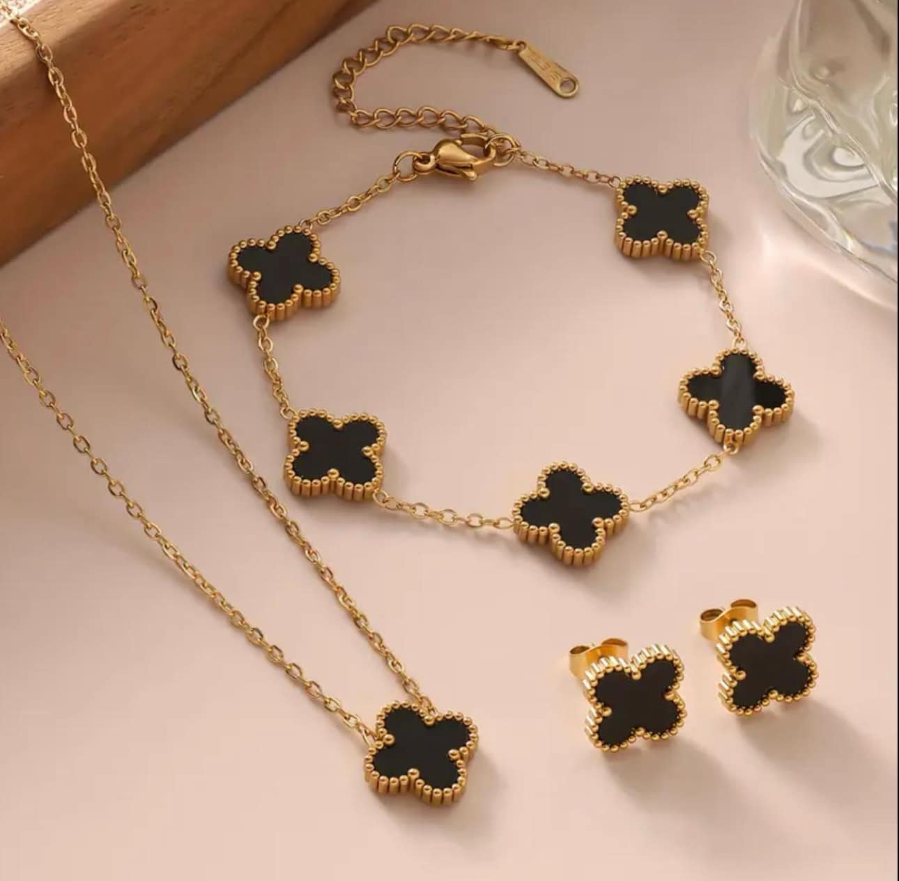 ENSEMBLE QUÉBEC COLLIER + BRACELET + BOUCLES