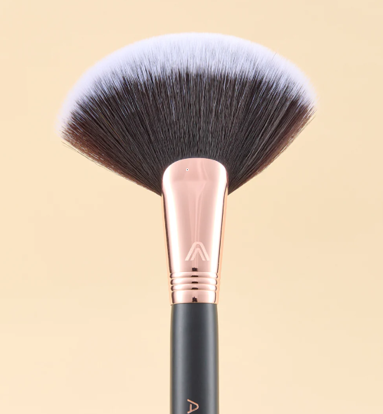 BROSSE À POUSSIÈRE VENTILATEUR - OR NOIR 03