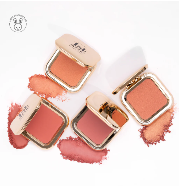 BLUSH COMPACT 1ST SCÈNE